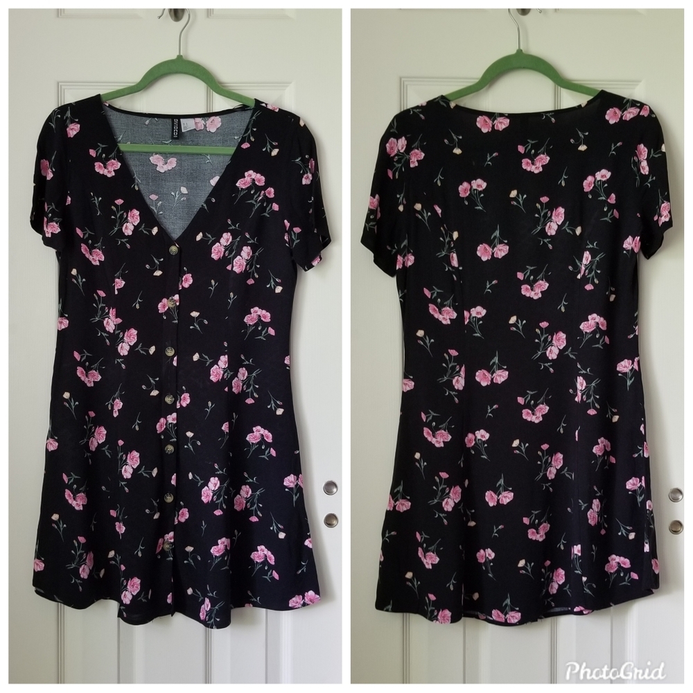 Floral mini button dress
